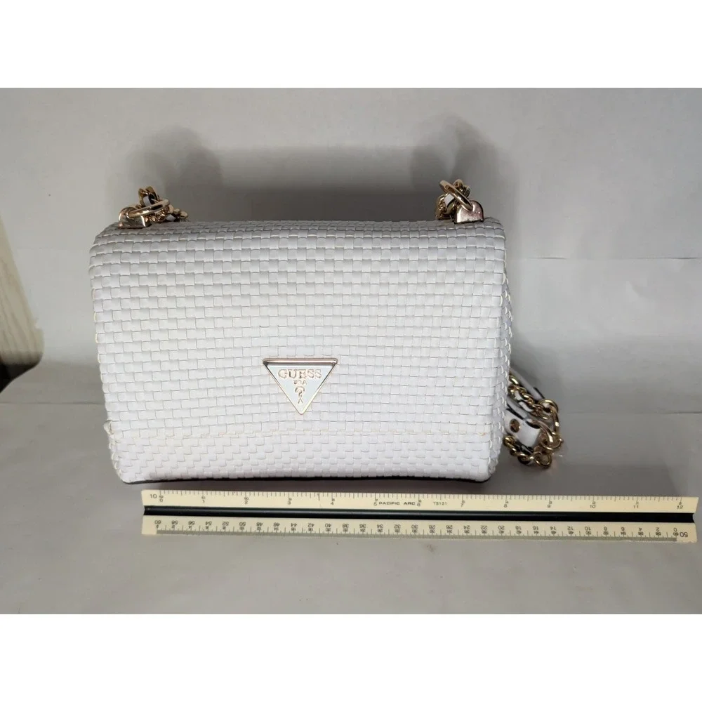 Guess Lisbet 2 Compartment Woven Shoulder Bag In Stone
